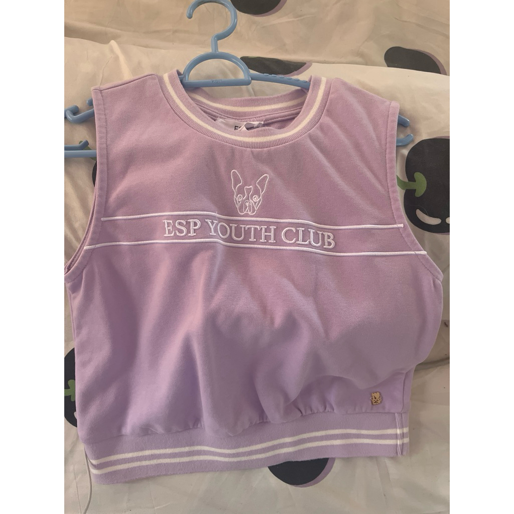 (มือสอง/ ส่งต่อ) เสื้อแขนกุด ESP size S