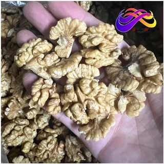 วอลนัทอบธรรมชาติ ไม่มีเปลือก 500g. พร้อมทาน เม็ดเต็ม เกรดA ถั่วและธัญพืช ขนม ถั่ววอลนัท Walnut ถั่ว โปรตีนสูง