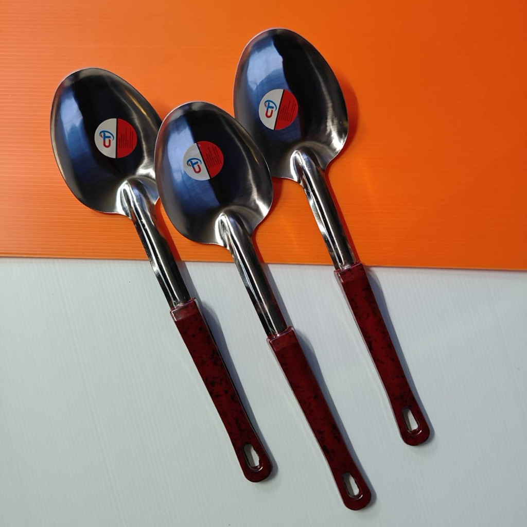 (ยกโหล 12 ชิ้น) No.2025 ทัพพีจีนใหญ่ ทัพพีตักข้าวใหญ่ ด้ามพลาสติก ตักแกง ตักข้าว ยาว 32 ซม กว้าง 9 ซม ได้ทั้งหมด 12 ชิ้น