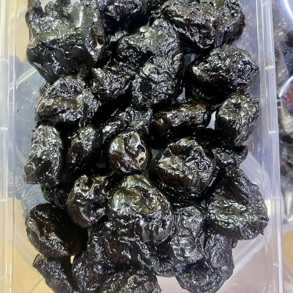 ลูกไหนอบแห้งไม่มีเมล็ดรสชาติเปรี้ยวหวาน น้ำหนัก500กรัม