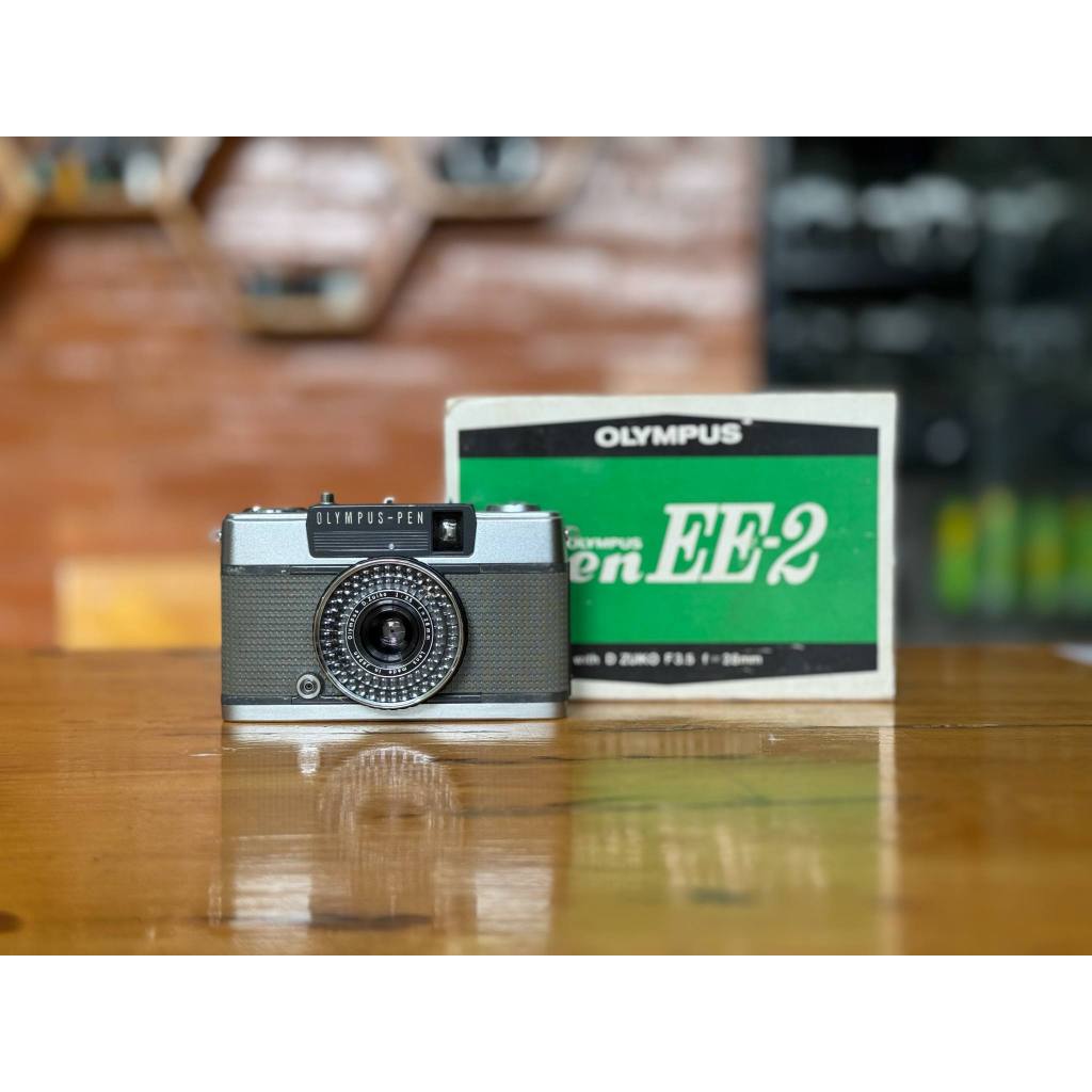 OLYMPUS-PEN EE2  OLYMPUS D.ZUIKO 28MM.F3.5