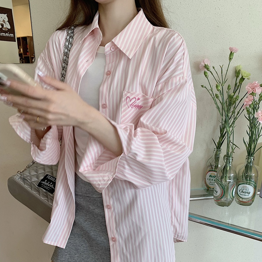 เสื้อเชิ้ตสีชมพู เสื้อลายปัก แขนยาว ทรงหลวม ใส่ได้หลายโอกาส