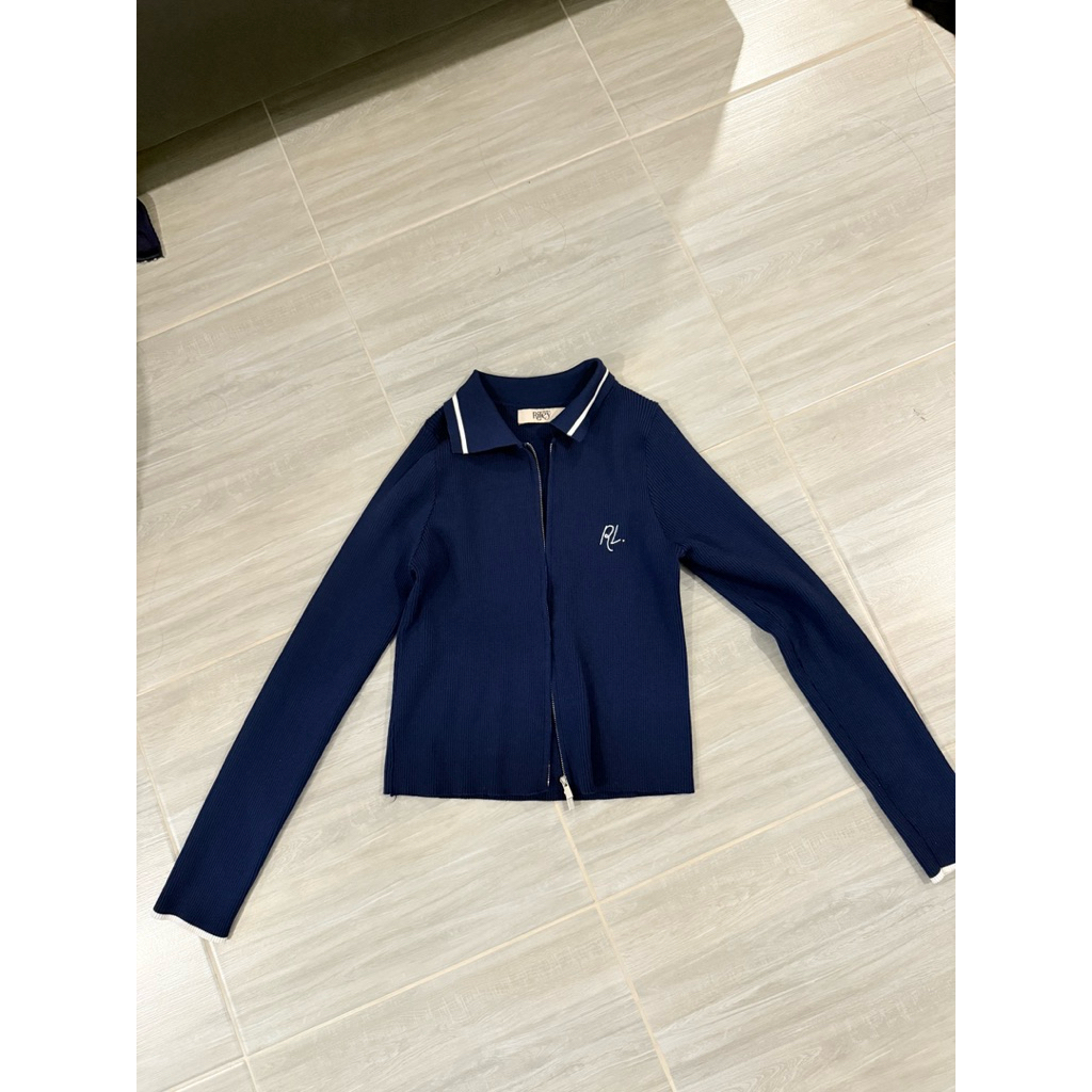 rileyapparels ส่งต่อ Berlin cardigan