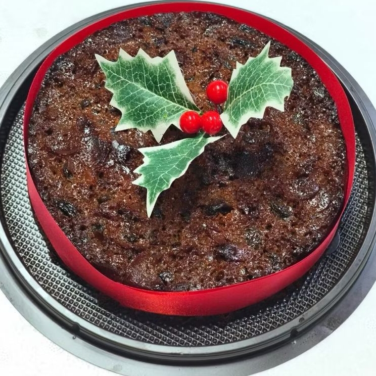 Family Size UK Christmas Fruit Cake 1kg (85% Fruit) - เค้กคริสต์มาส เค้กผลไม้ (สไตล์ อังกฤษ)  ขนาด 1000กรัม. (ผลไม้ 85%)