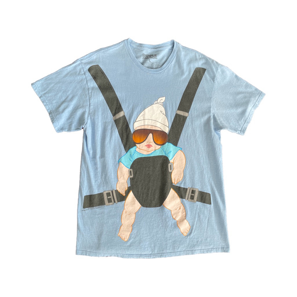 เสื้อยืดวินเทจ HANG OVER สวยสวย สีฟ้า ตอกปี 2018