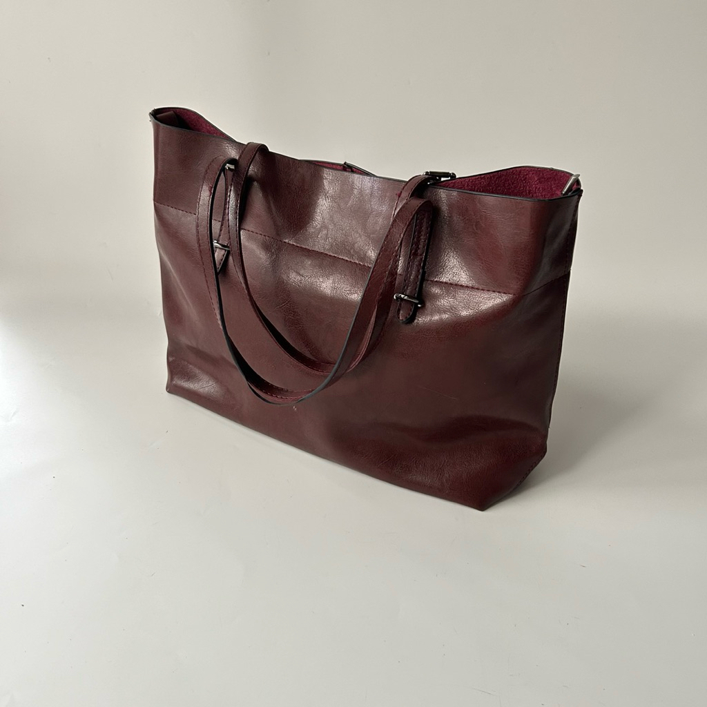 2nd hand maroon leather tote bag