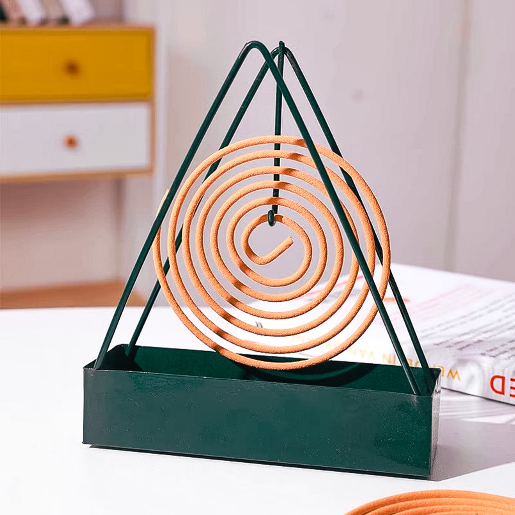 ที่วางยากันยุง ที่ใส่ขดยากันยุงพร้อมที่แขวนยากันยุ ถาดวางยากันยุง เหล็กทนร้อน ทรงสามเหลี่ยม สําหรับธูปไล่ยุง