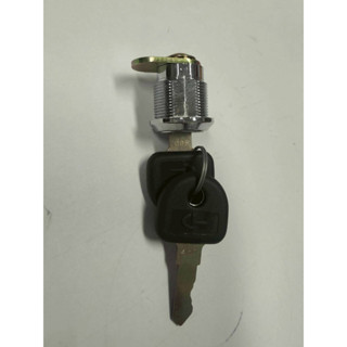 กุญแจล็อคฝาถังน้ำมัน | 75 บาท | ใช้กับฝาถังน้ำมันสแตนเลสล็อก…