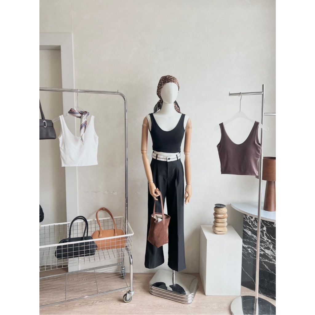 พร้อมส่ง เสื้อกล้าม Valet Tank Top