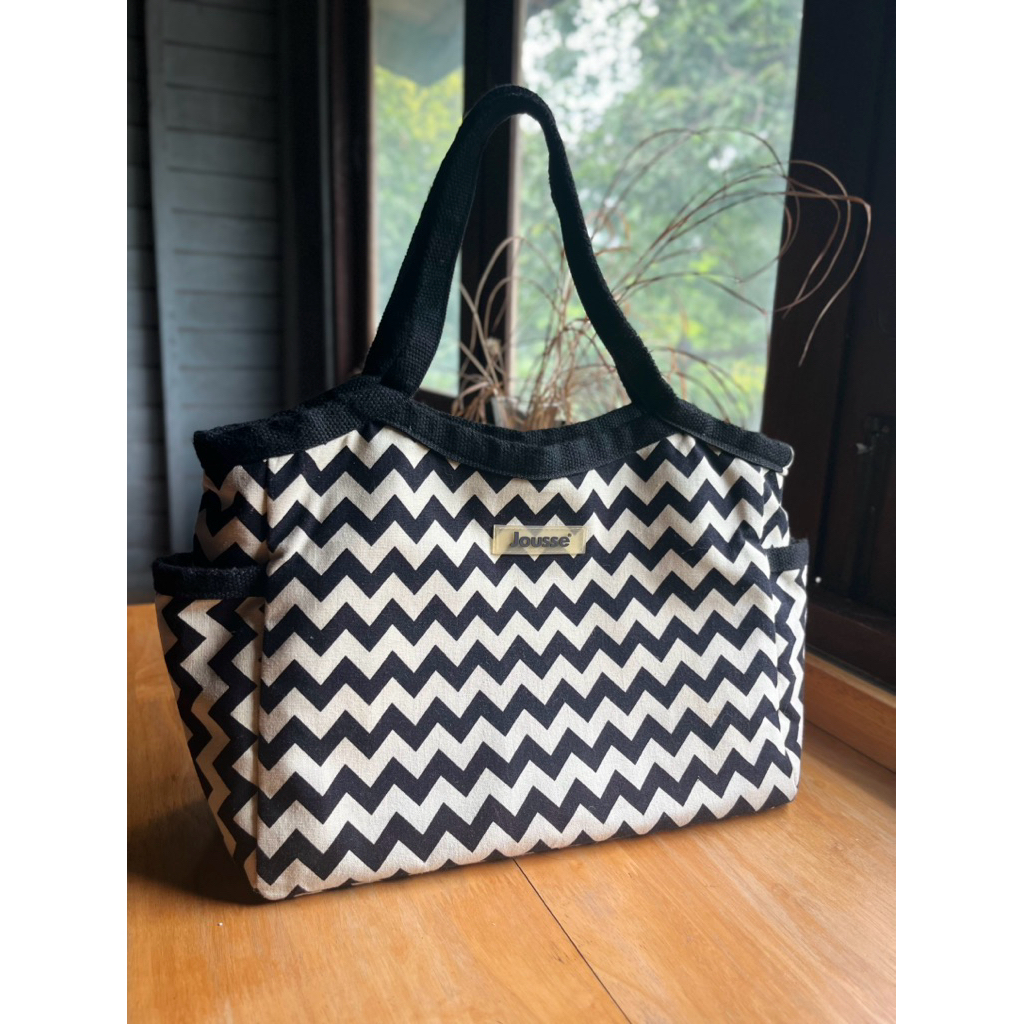 JOUSSE กระเป๋าผ้ามือสอง สภาพสวย