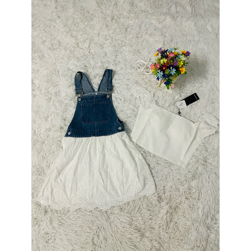 #TwinShopมือ1เซต2ชิ้นเอี้ยมยีนส์กระโปรงซับกางเกงแต่งลูกไม้กระดุมข้าง3เม็ดสายปรับได้+เสื้อแขนตุ๊กตาซิ