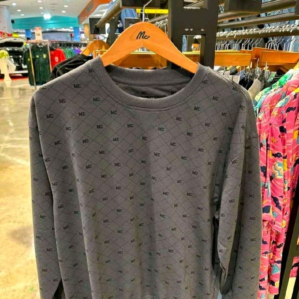 เสื่อสเวตเตอร์Mcjeansแท้พร้อมถุงช็อป