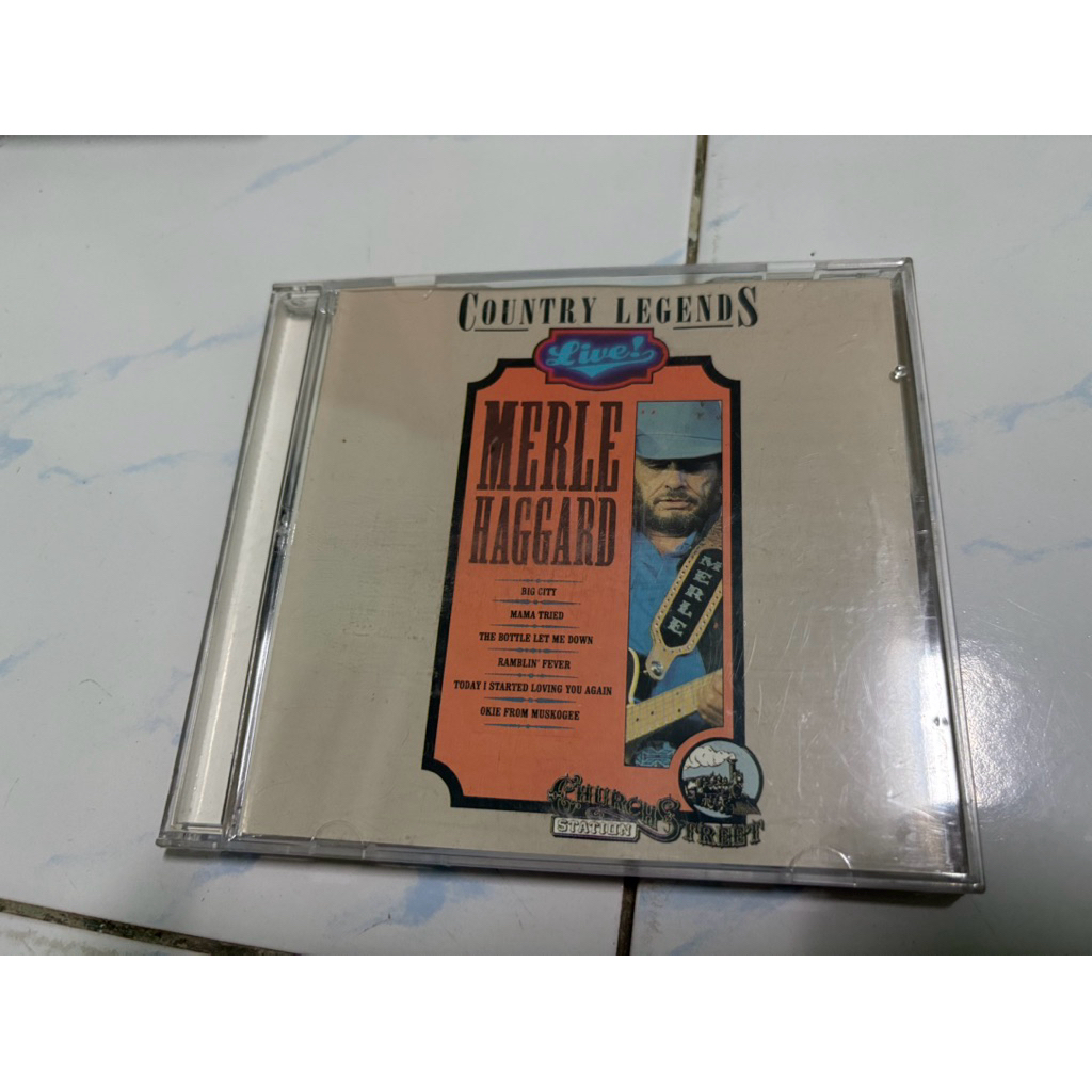 CD : Merle Haggard - Country Legends.