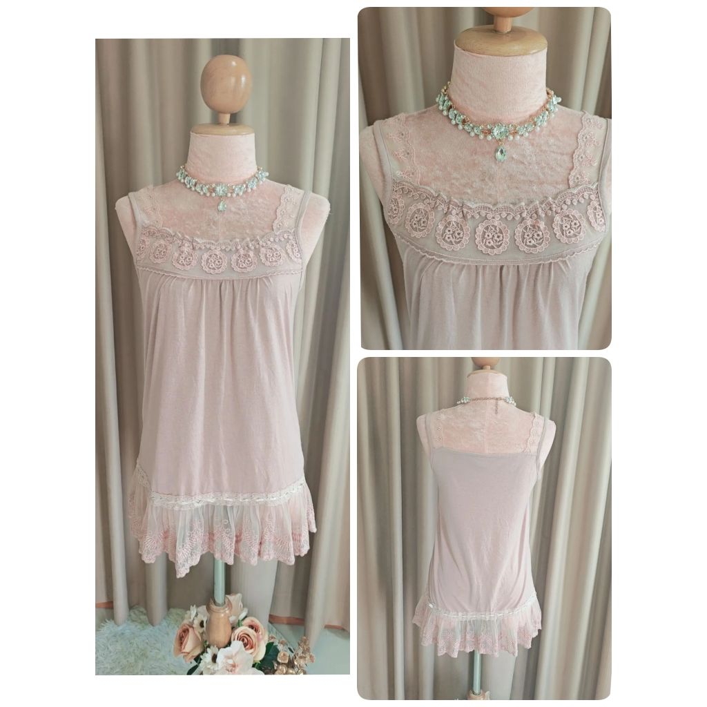 เสื้อกล้ามยาว แบรนด์ Axes femme มือ 1 ของใหม่ สีชมพูปลายประดับลูกไม้ แขนเสื้อประดับลูกไม้น่ารัก😘💕แบร