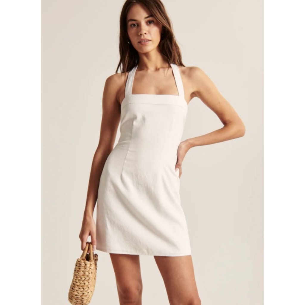 เดรสคล้องคอ Glassons