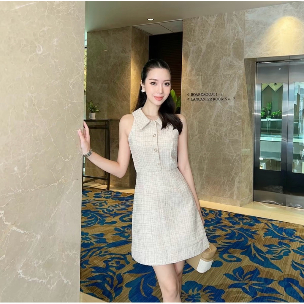 (ส่งต่อ) เดรสทวิตคอปกแขนกุด รุ่น realyn จากร้าน Vellis Closet