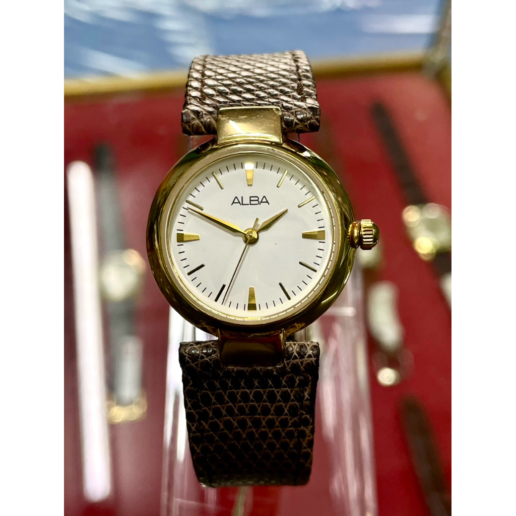Alba นาฬิกาผู้หญิง นาฬิกามือสอง ของแท้100%