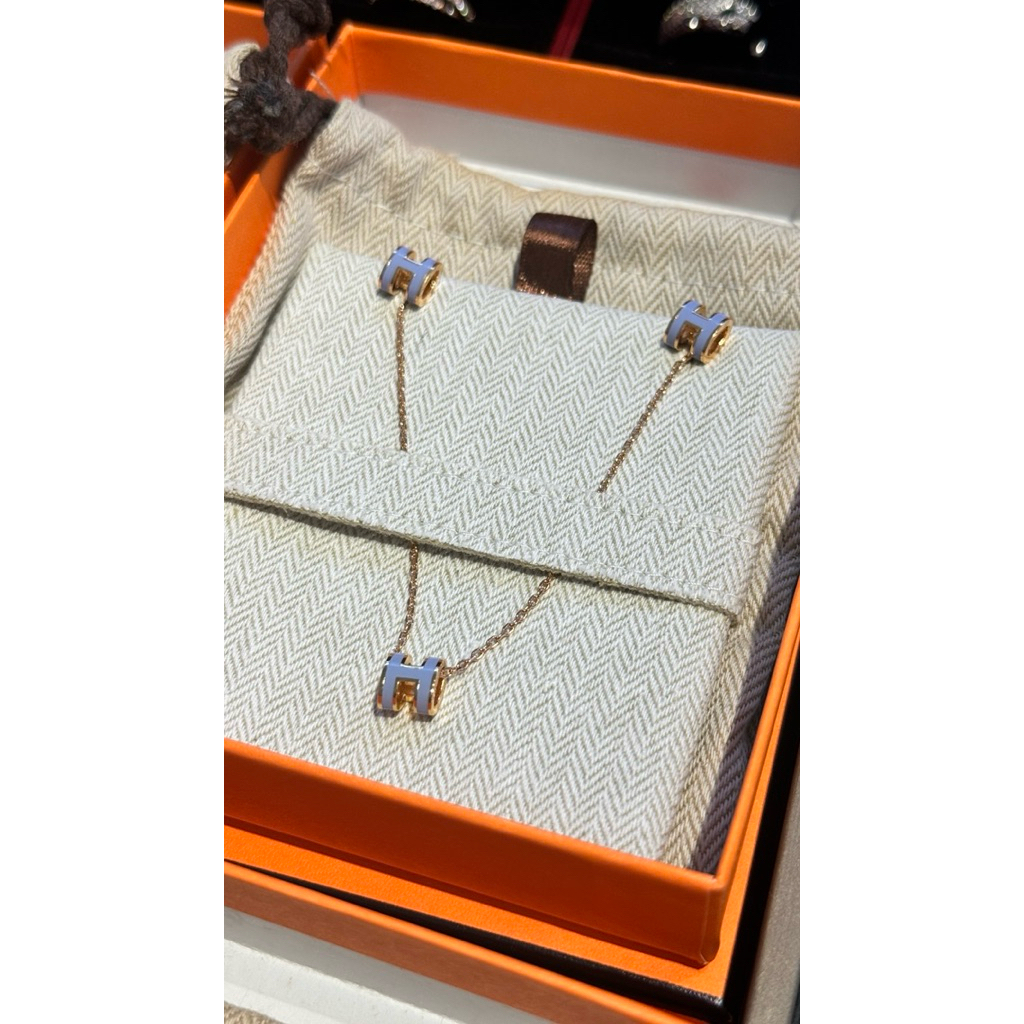 🌟 สร้อยคอ(Original VIP)กับตุ้มหู 1 ชุดพร้อมส่งมีกล่อง 🌟 Code:DDZ0373J