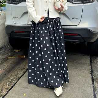 Polka dot skirt (กระโปรงลายจุด )