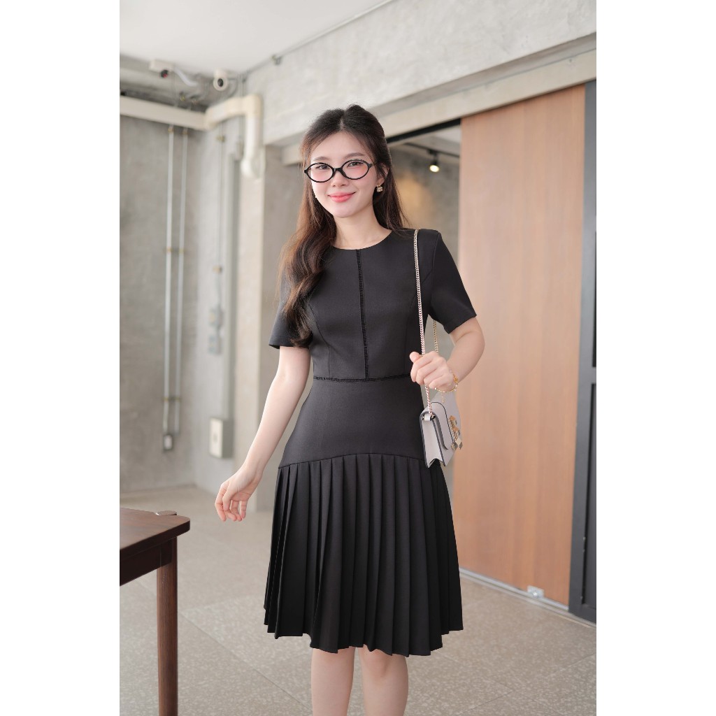 “Romi”Oil” Winona Dress (Black) K258 ชุดเดรสสีดำ (กระโปรงพลีท) ราคา ถูกที่สุด ดีลบีเคเค แกลเลอรีภาพที่ 7