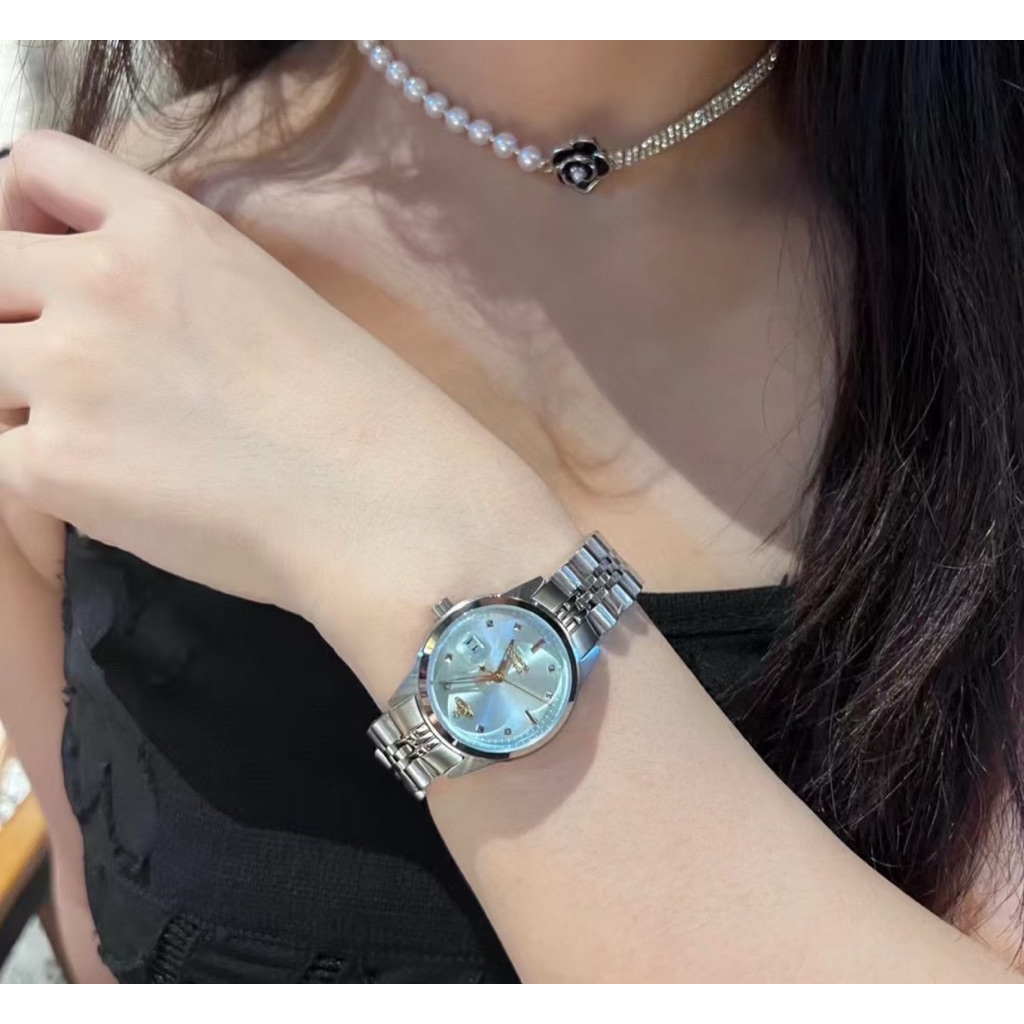 พร้อมส่ง ของแท้ 100% นาฬิกา Vivienne Westwood มีหลายแบบนะคะ