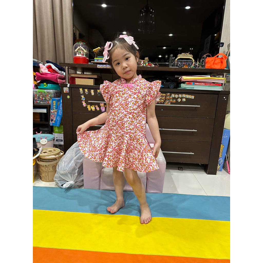 ชุดเดรสเด็กพร้อมกิ๊ฟTevikaของแท้