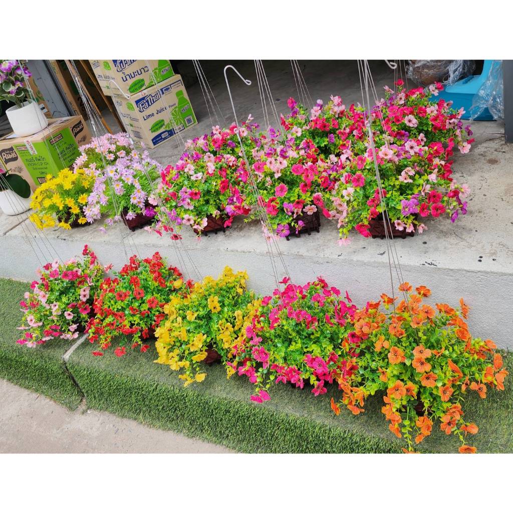 กระเช้าแขวนดอกไม้เทียม ดอกผีเสื้อ, ดอกเดซี่ ดอกกล้วยไม้ สีสันสดใส ตกแต่งบ้าน ร้านค้า ให้ดูสดชื่น