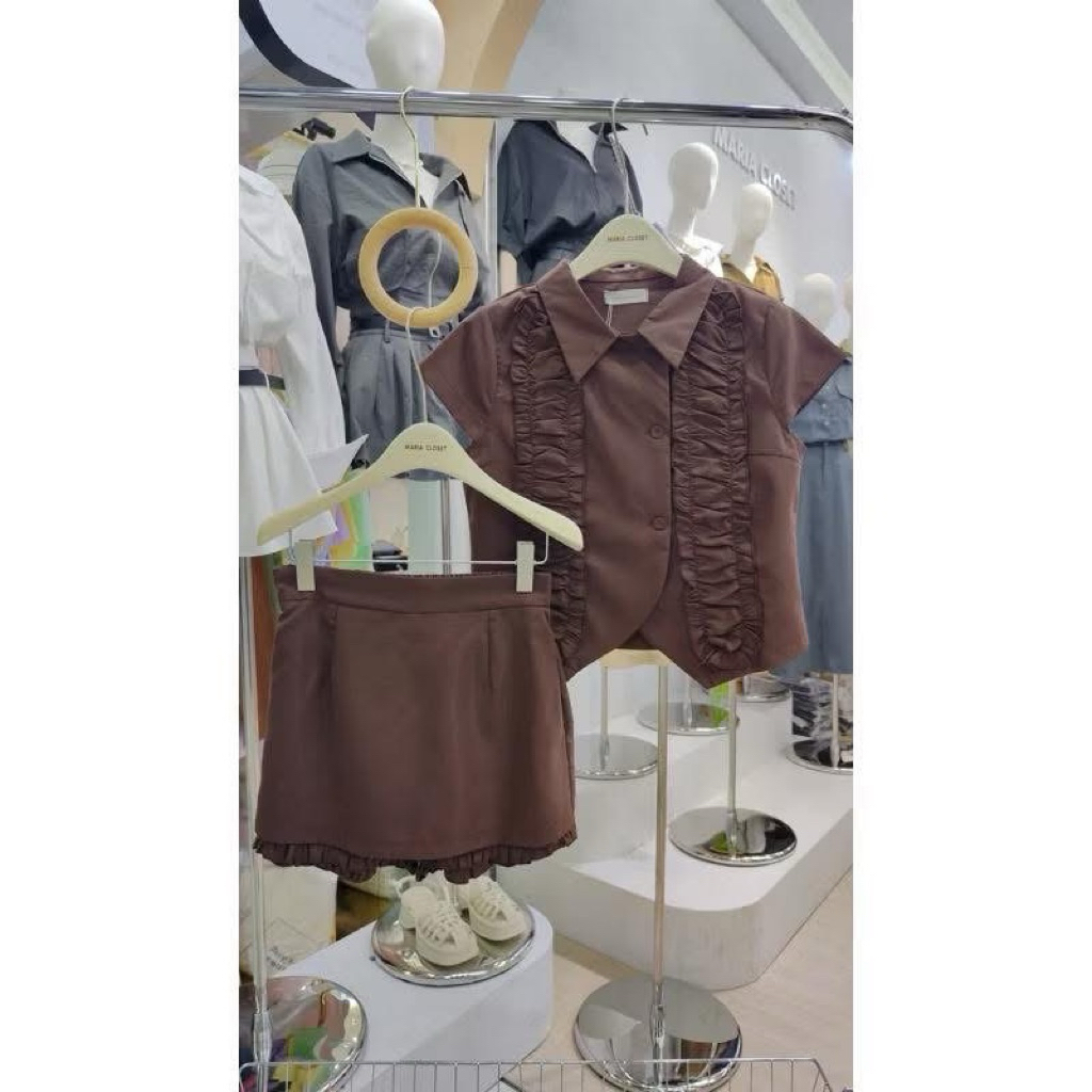 Maria closet set skort