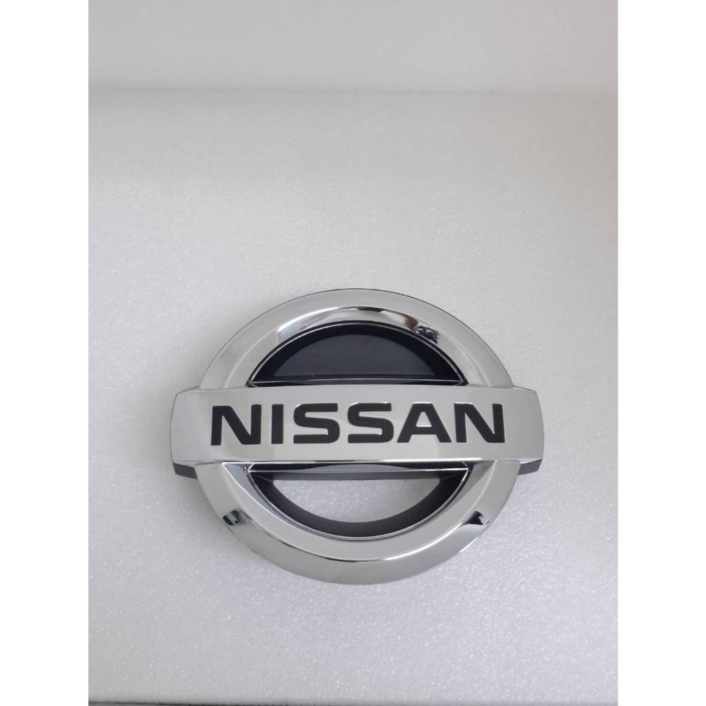 ตราหน้ากระจัง NISSAN TEANA J32 62897-JN80A EMBLEM-FRONT J32 THI,MLY
