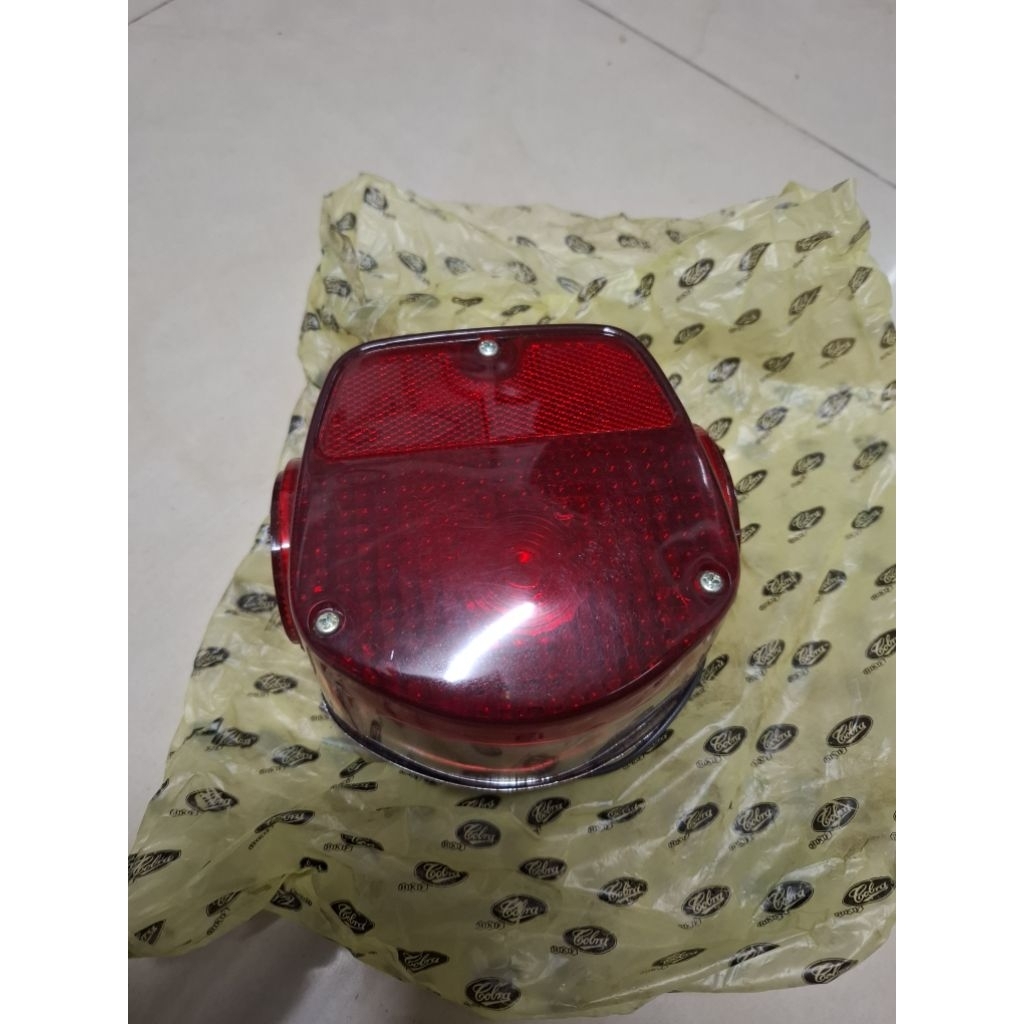 ชุดไฟท้าย Kawasaki KH100EL-KH100ES-KH100EX-KH125A-KE125-KE175-KH250 ของใหม่งานเก่าเก็บ BKF บางค้อ สภ