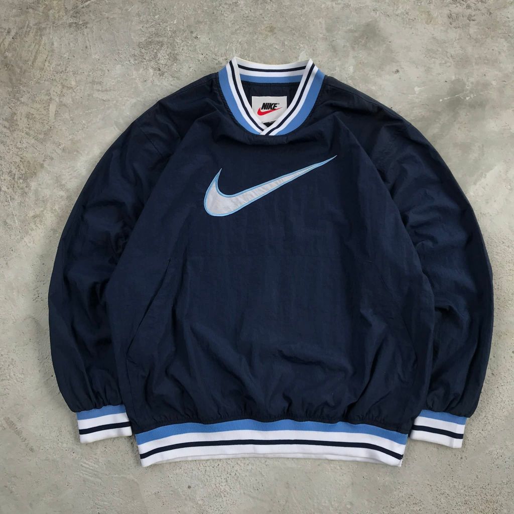 [90s] เสื้อกันหนาวผ้าไนลอน Nike