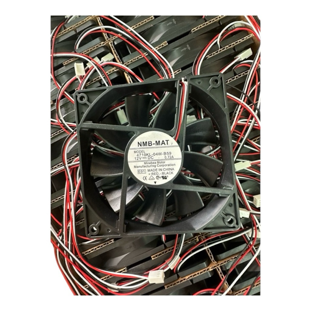 NEW ร้านส่งเร็ว พัดลม 4.5นิ้ว หนา25mm NMB-MAT 7 MODEL 4710KL-04W-B59 12V == DC 0.72A ใหม่