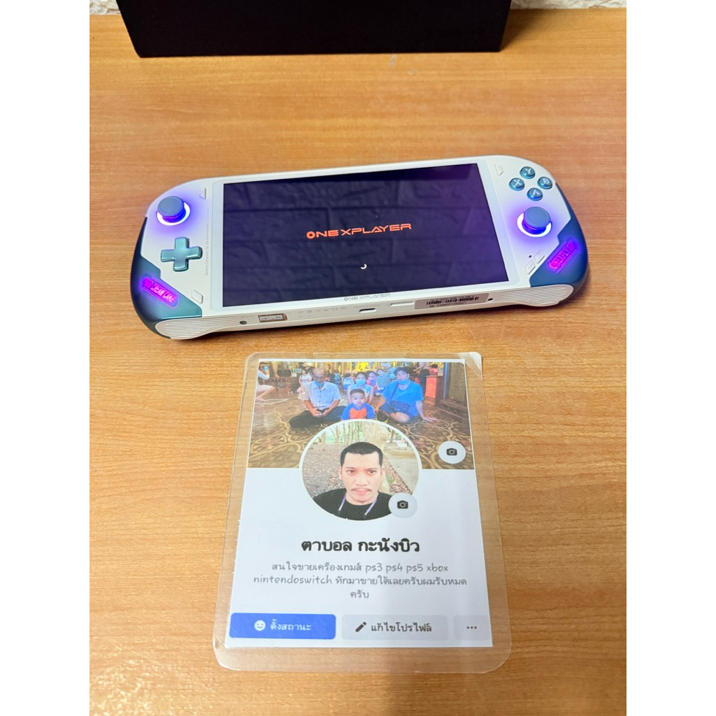 ONEXFLY F1 8840U  และ   7840u แรม 32 gb  ssd 1TB และ 2 TB สินค้ามือสองสภาพดีครับสามารถลงเกมส์ให้ใด้ค