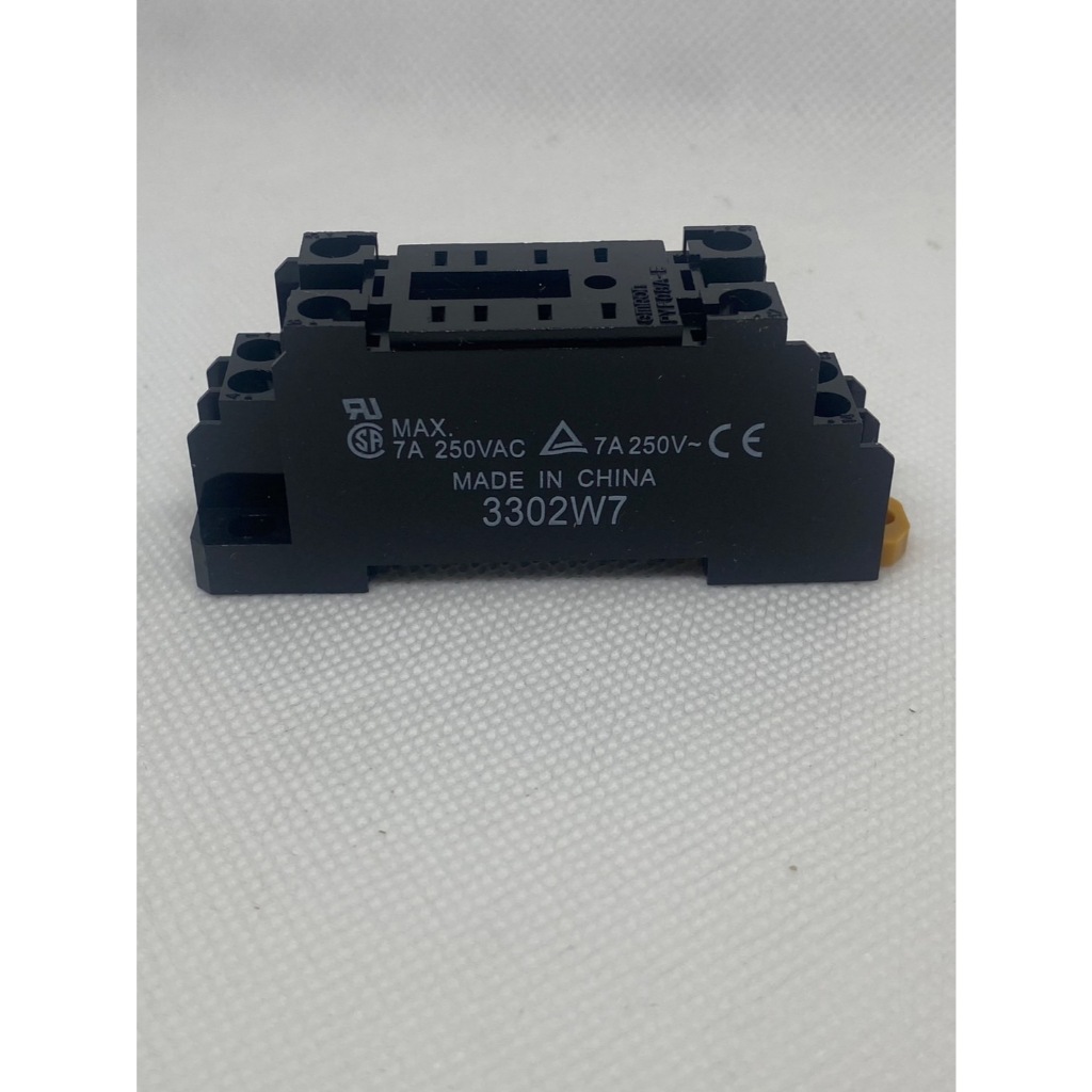 PYF08A-E/PYF-14A OMRON SOCKET OMRON PYF08A-E ซ็อกเก็ต OMRON PYF08A-E ซ็อกเก็ต8ขา