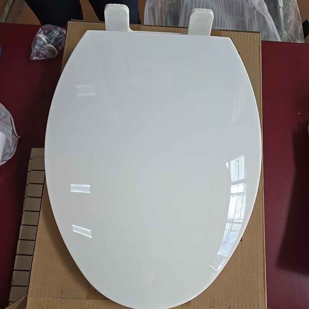 ฝารองนั่งชักโครก Cotto รุ่น c - 912 51 Soft Close สีขาว