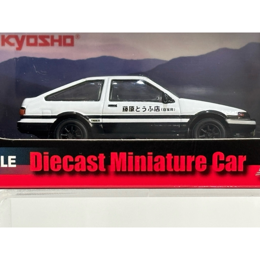 1/64 KYOSHO TOYOTA SPRINTER TRUENO AE86 INITIAL D