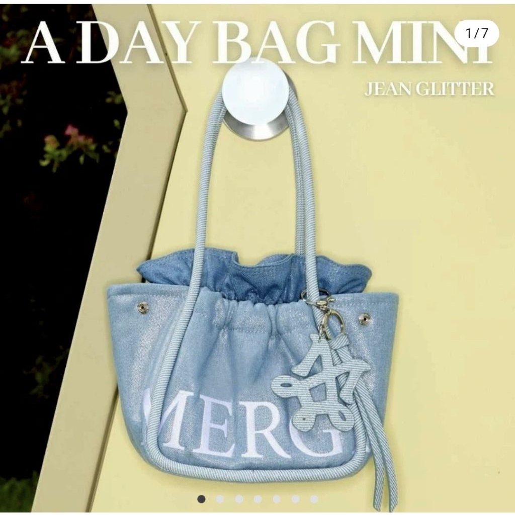 กระเป๋า Merge Glitter ไซต์ mini พร้อมส่ง!! (รอบ 29/7/68)