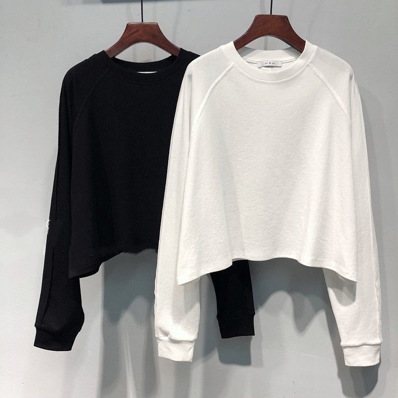 เสื้อครอปแขนยาวไซส์ใหญ่ สีพื้น oversize เสื้อผ้าสาวอวบมินิมอลทรงหลวมสไตล์เกาหลี เสื้อยืดสวยผู้หญิงแฟชั่นญี่ปุ่นมาใหม่