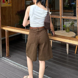 Mocha Shorts l กางเกงขาสั้นยีนส์สีน้ำตาลเข้ม
