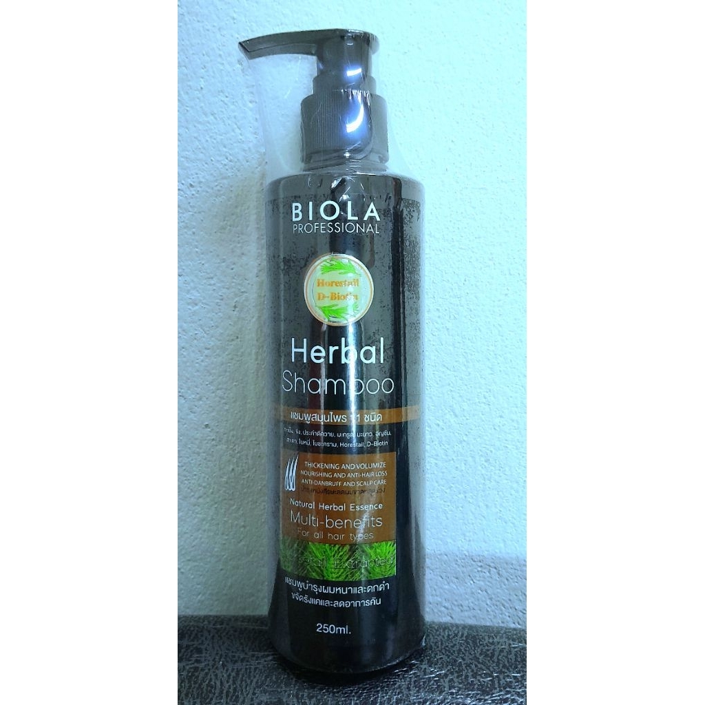 แชมพูปลูกผมสมุนไพร11ชนิดBiola professional herbal Shampoo เพื่อผมหนาดกดำ