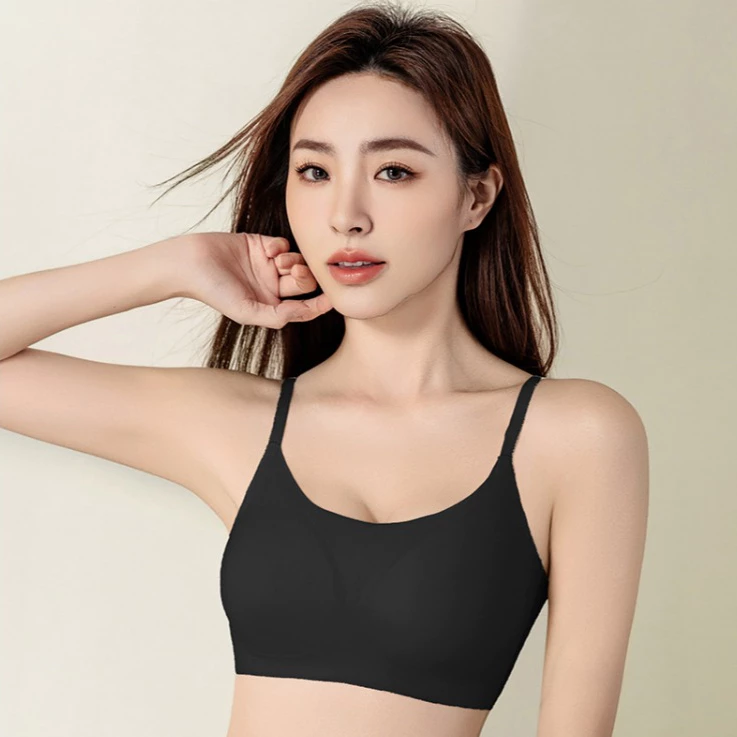 เสื้อชั้นในสปอร์ต B-055 บราไร้โครง ไร้ขอบ