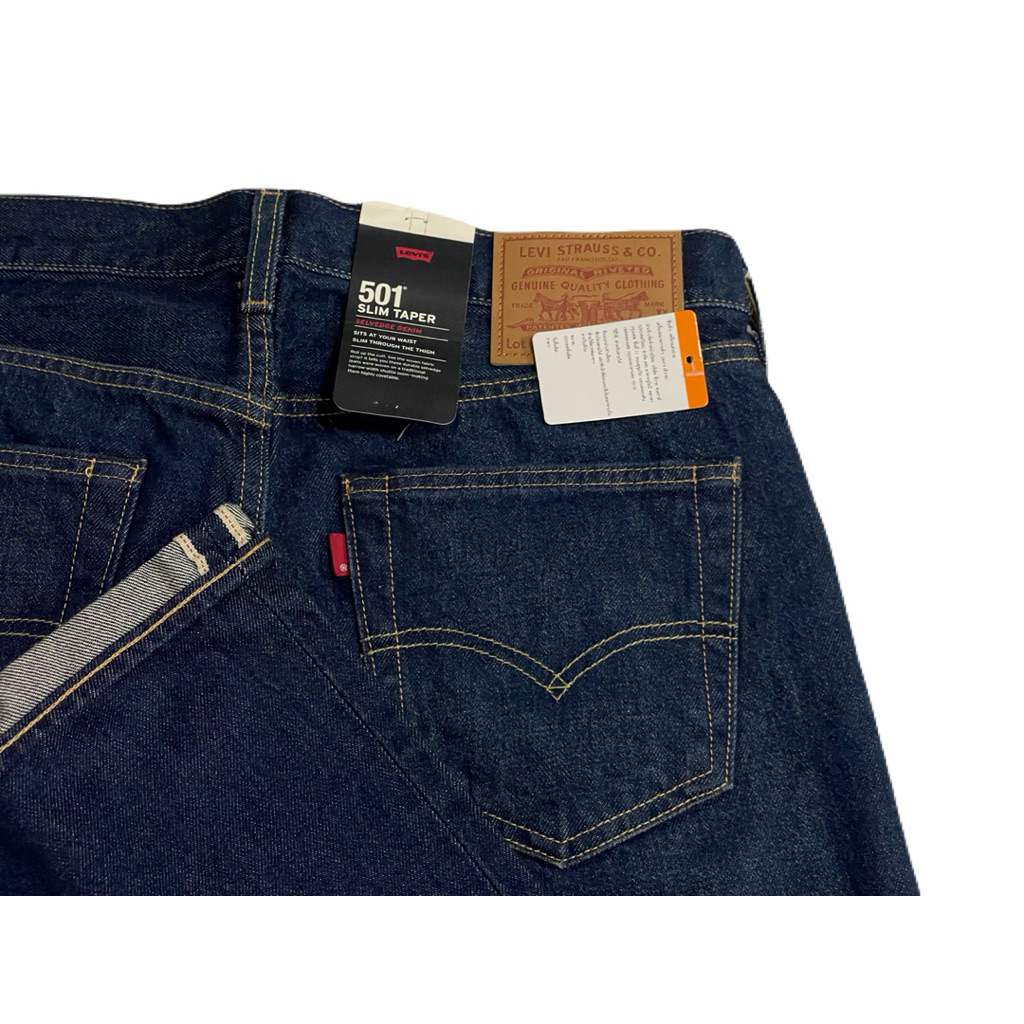 กางเกงยีนส์ ลีวายทรง Slim Taper For 501ST ริมแดง !! ป้ายห้อย แท้ช็อป