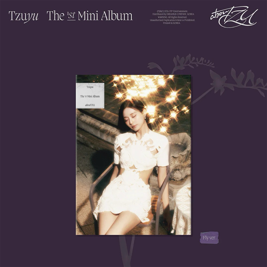 พร้อมส่ง อัลบั้ม TZUYU (TWICE) [abouTZU] - Photobook Fly ver.