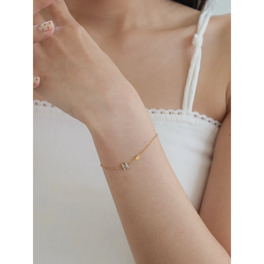A.piece กำไล (waterproof) : [stainless steel] Alphabet heart bracelet(215)