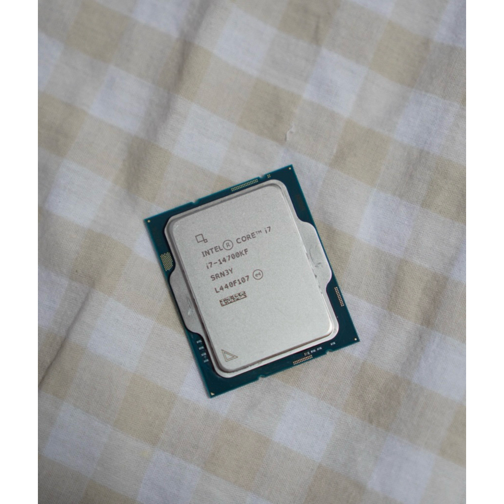 CPU (ซีพียู) INTEL CORE I7-14700KF - 20C 28T 2.5-5.6GHz (INTEL SOCKET 1700) (ระบบระบายความร้อนไม่รวม