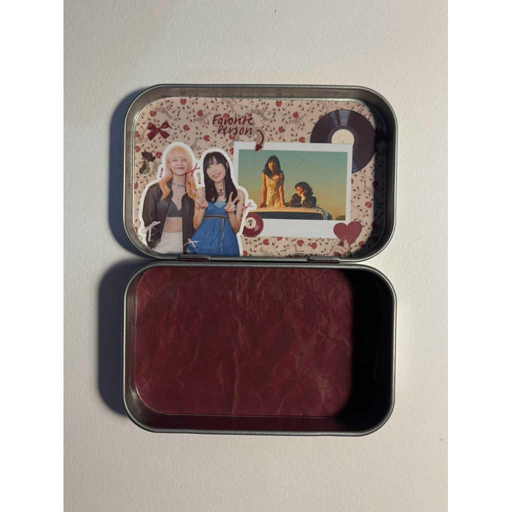 กล่องเหล็กวง ลานดอกไม้ Landokmai Altoids Wallet
