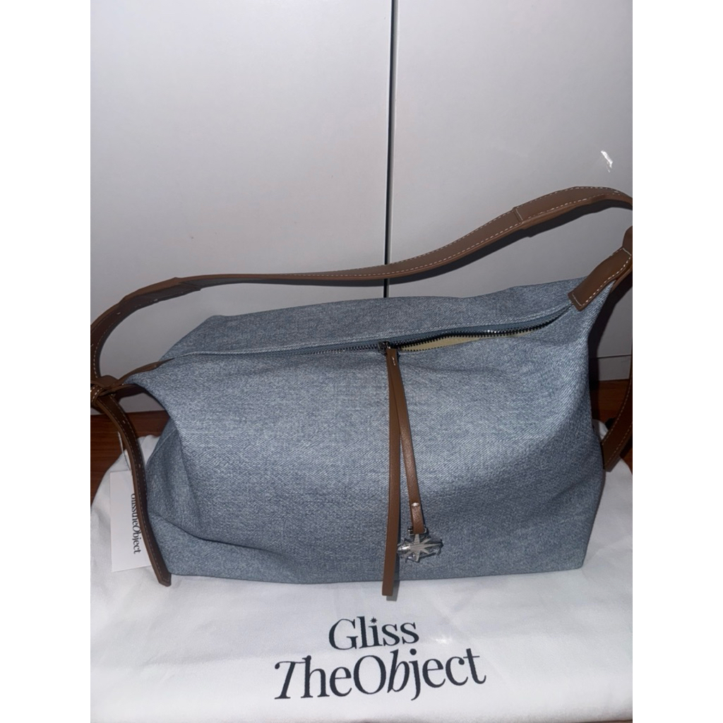 ของใหม่✨ กระเป๋า gliss the object ginn (glisstheobject)