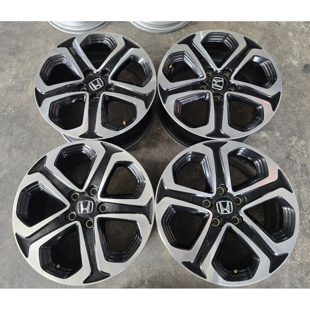 ล้อแม็ก Honda HRV RS top ขอบ 17" 5 รู 114 ใส่ honda accord civic brv wrv HRV CRV ได้เลย