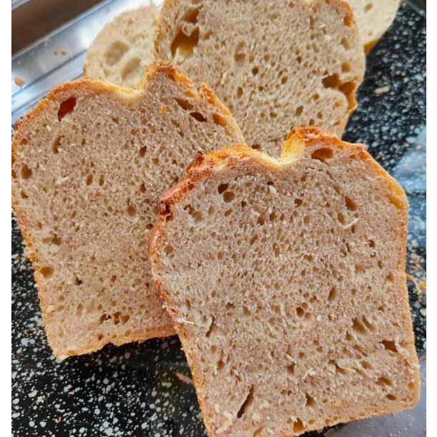 Spelt Sourdough ขนมปังจากแป้งสเปลท์ล้วน
