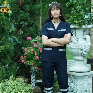 ชุด EMS สำเร็จรูปคอวี สีกรม ชุดบุคลากรณ์ทางการแพทย์ Scrub Suit ผ้าโทรเร เกรดพรีเมี่ยม พร้อมส่ง ER Medical Scrub ❤️❤️❤️